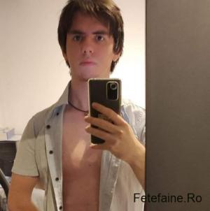 Sugarboy pentru Femdom Constanța