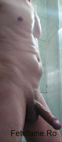 Pentru domniṣoare doamne femei mature